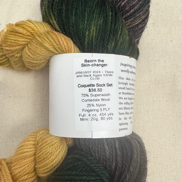 Bumblebee Acres Yarn Sock Set - Picture 2 of 2